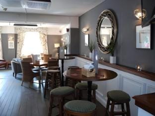 Bar/lounge