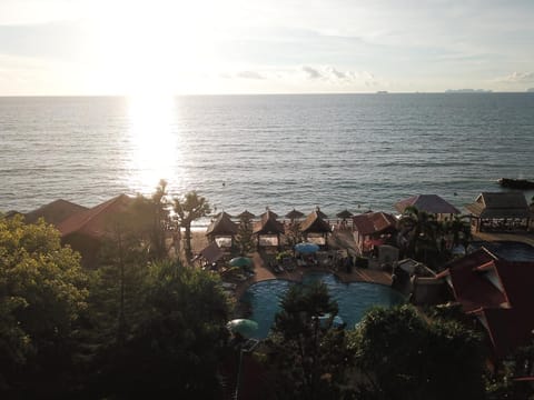 Blue Andaman Lanta Resort Resort in Sala Dan