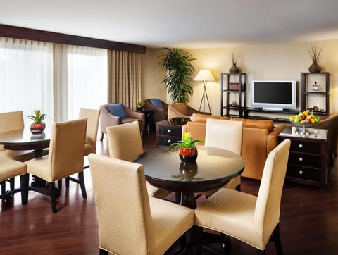 Sheraton Milwaukee Brookfield Hotel Hotel in Brookfield