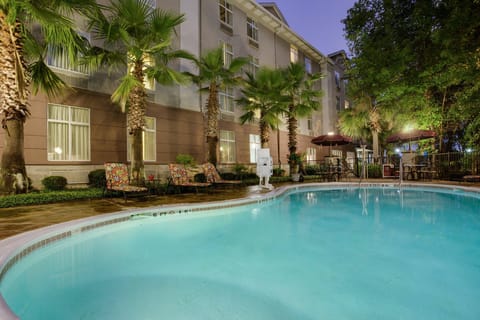 Holiday Inn Express Hotel & Suites Charleston-Ashley Phosphate By IHG Hotel in Goose Creek