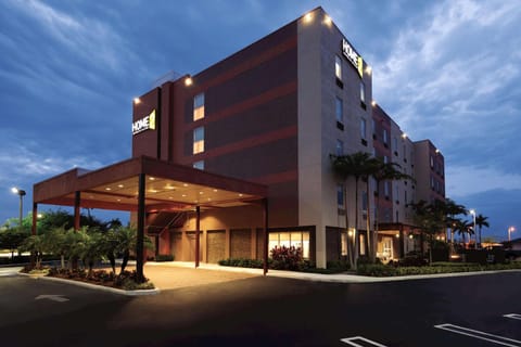 Home2 Suites by Hilton Florida City Hotel in Florida City