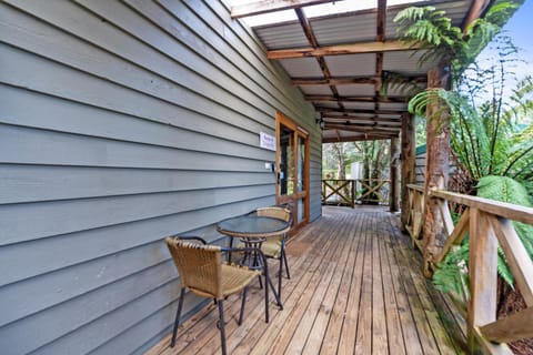 Cradle Forest Inn Hotel in Tasmania