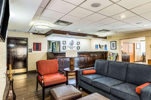 Comfort Inn Detroit Downtown Hotel in Windsor