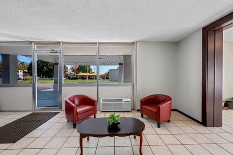 Red Roof Inn Abingdon Hotel in Abingdon