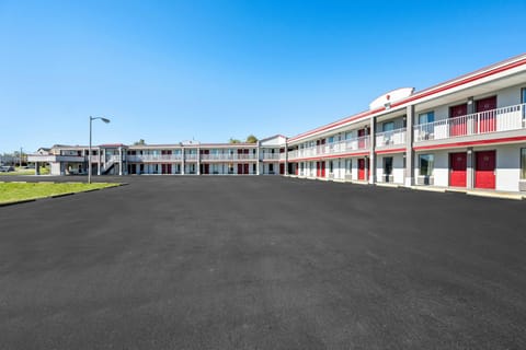 Red Roof Inn Abingdon Hotel in Abingdon