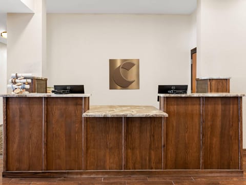 Comfort Inn & Suites Munising-Lakefront Hotel in Munising