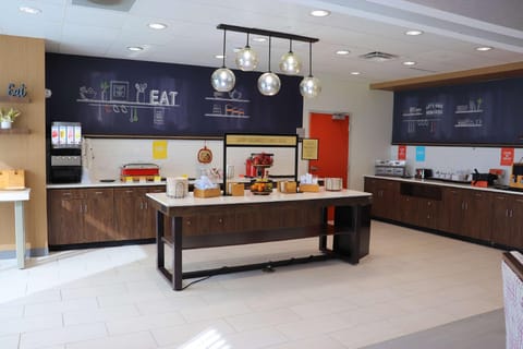 Hampton Inn by Hilton McMinnville Hotel in Tennessee