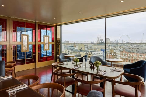Bar/lounge