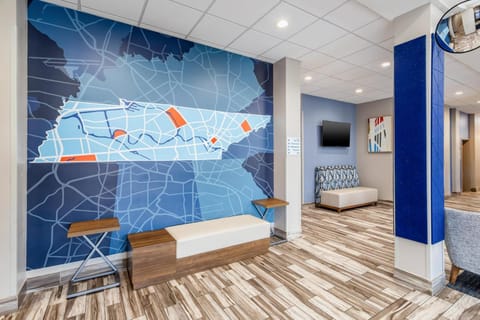 Holiday Inn Express & Suites Memphis Arpt Elvis Presley Blv By IHG Hotel in Memphis