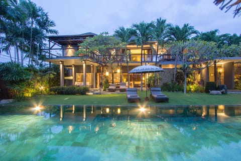 Chimera Villas Resort in Kuta