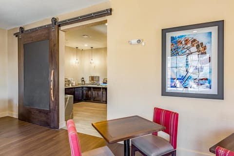 Comfort Inn Altoona-Des Moines Hotel in Altoona