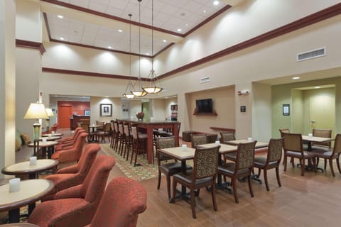 Hampton Inn & Suites Prattville Hotel in Millbrook