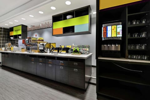 Home2 Suites by Hilton Gulfport I-10 Hotel in Gulfport