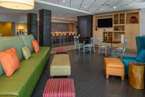 Home2 Suites by Hilton Gulfport I-10 Hotel in Gulfport
