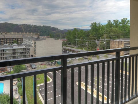 Hampton Inn Gatlinburg Historic Nature Trail Hotel in Gatlinburg