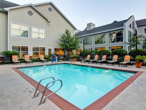 Homewood Suites by Hilton Houston - Kingwood Parc-Airport Area Hotel in Kingwood