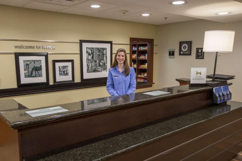 Hampton Inn & Suites Berkshires-Lenox Hotel in Lenox