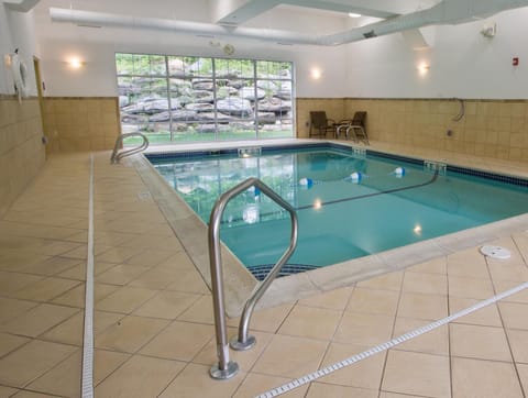 Hampton Inn & Suites Berkshires-Lenox Hotel in Lenox