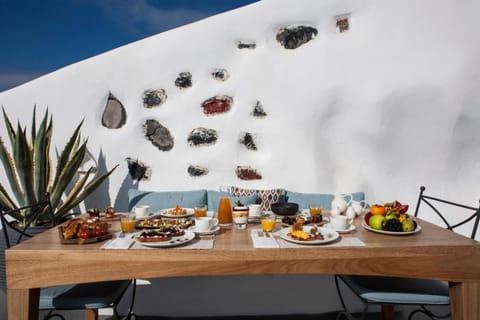 Remezzo Villas Hotel in Imerovigli