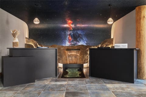 Starlite Yellowstone, Tapestry Collection by Hilton Hotel in West Yellowstone