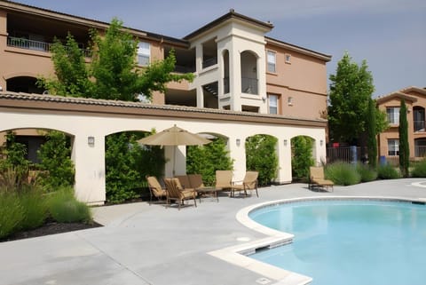 Sacramento Guest Services Resort in Sacramento