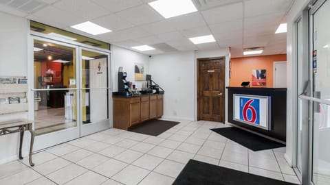 Motel 6 Pulaski, TN Hotel in Tennessee