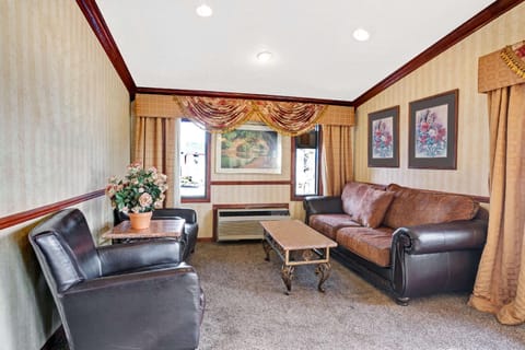 Inn Madison Heights, MI Resort in Madison Heights