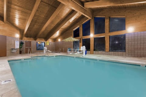 AmericInn by Wyndham Sheboygan Hotel in Sheboygan