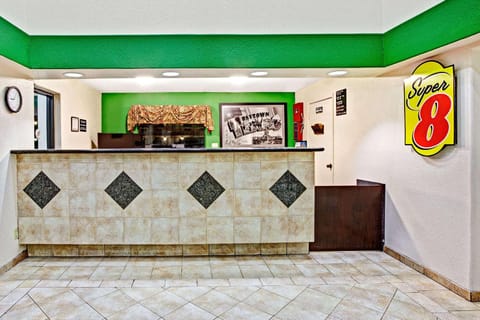 Super 8 by Wyndham Baytown / I-10 Hotel in Baytown