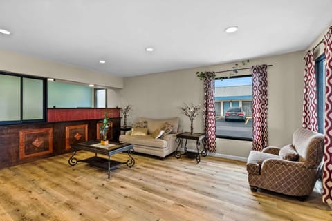 Rodeway Inn & Suites Brookhaven Hotel in Mississippi