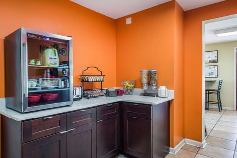 Econo Lodge Waynesville Hotel in Waynesville