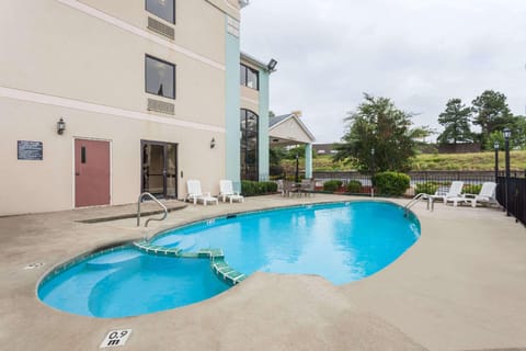 Sleep Inn & Suites Grovetown - Augusta West Resort in Evans