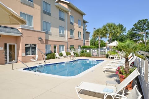 Fairfield by Marriott Inn & Suites Charleston North/University Area Hotel in Goose Creek