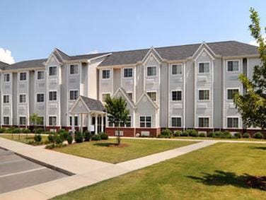 Microtel Inn & Suites by Wyndham Huntsville Hotel in Huntsville