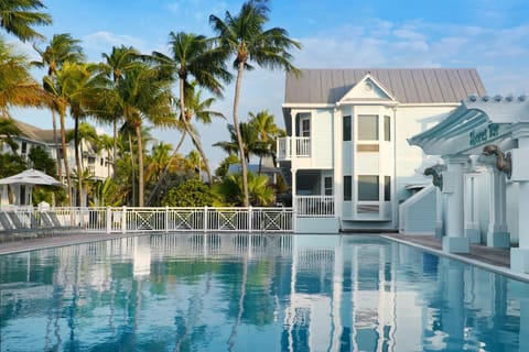 Private pool