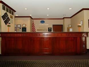 A VICTORY SUITES - WARREN Hotel in Warren