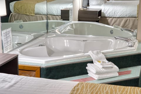 Super 8 By Wyndham Sturgis Hotel in Sturgis