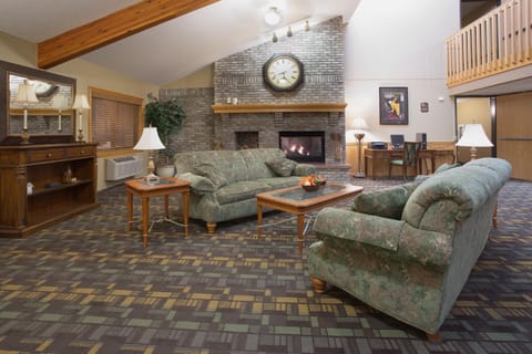 Cobblestone Hotel & Suties - Wisconsin Rapids Hotel in Wisconsin Rapids