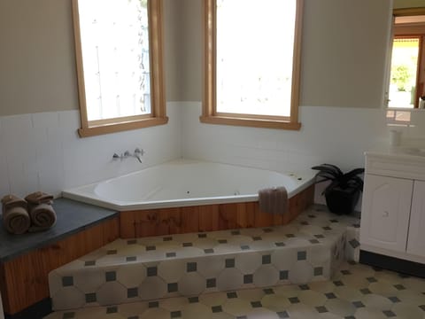 Kentish Hills Retreat Motel in Sheffield