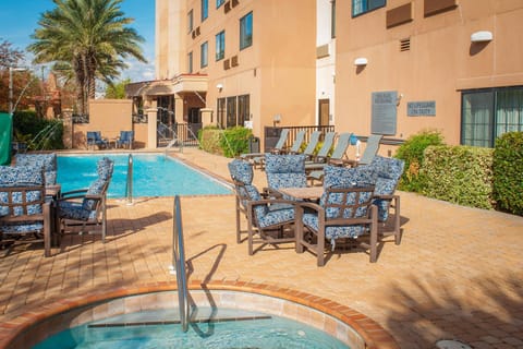 Courtyard by Marriott Pensacola Downtown Hotel in Pensacola