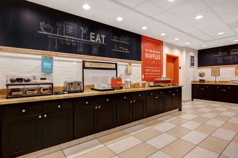 Hampton Inn & Suites San Luis Obispo Hotel in San Luis Obispo