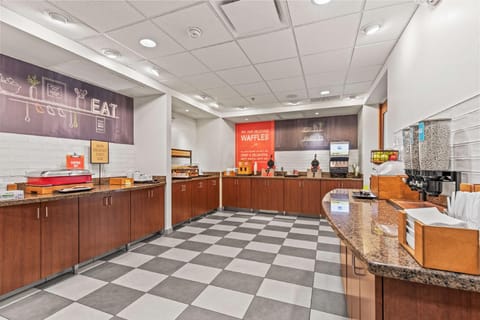 Hampton Inn Denver Northeast-Brighton Hotel in Brighton