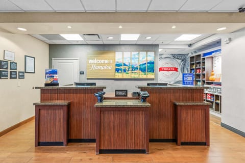 Hampton Inn Denver Northeast-Brighton Hotel in Brighton