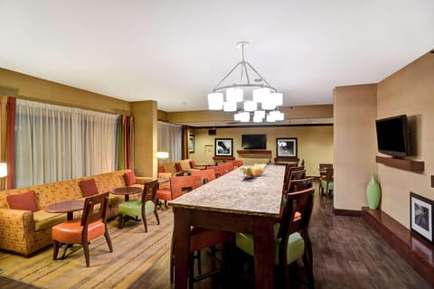 Hampton Inn Morgantown Hotel in Morgantown