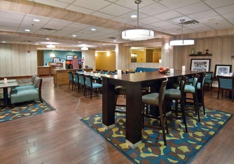 Hampton Inn Canton Hotel in Mississippi
