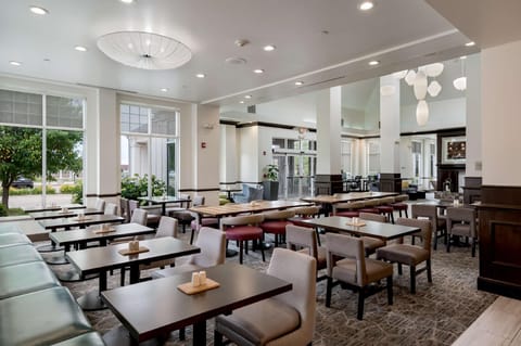 Hilton Garden Inn Ames Hotel in Ames