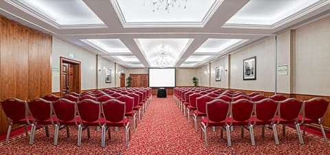Meeting room(s)
