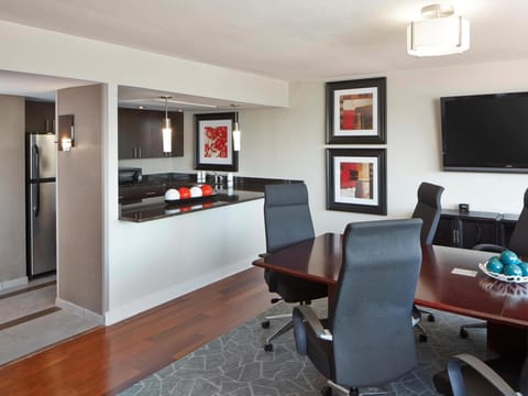 DoubleTree by Hilton Atlanta Perimeter Dunwoody Hotel in Brookhaven