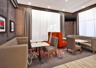 Hampton Inn Detroit/Dearborn Hotel in Dearborn Heights