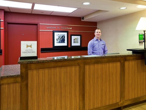Hampton Inn Rockford Hotel in Cherry Valley